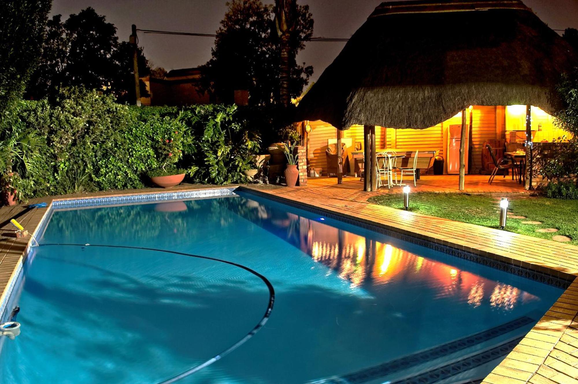 Rest-A-While Guest House - Pretoria Ngoại thất bức ảnh