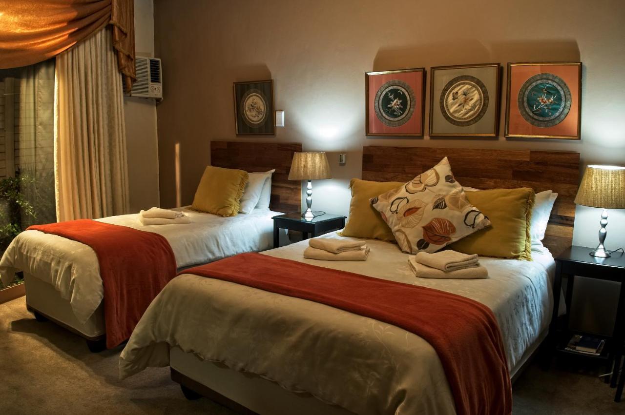 Rest-A-While Guest House - Pretoria Ngoại thất bức ảnh