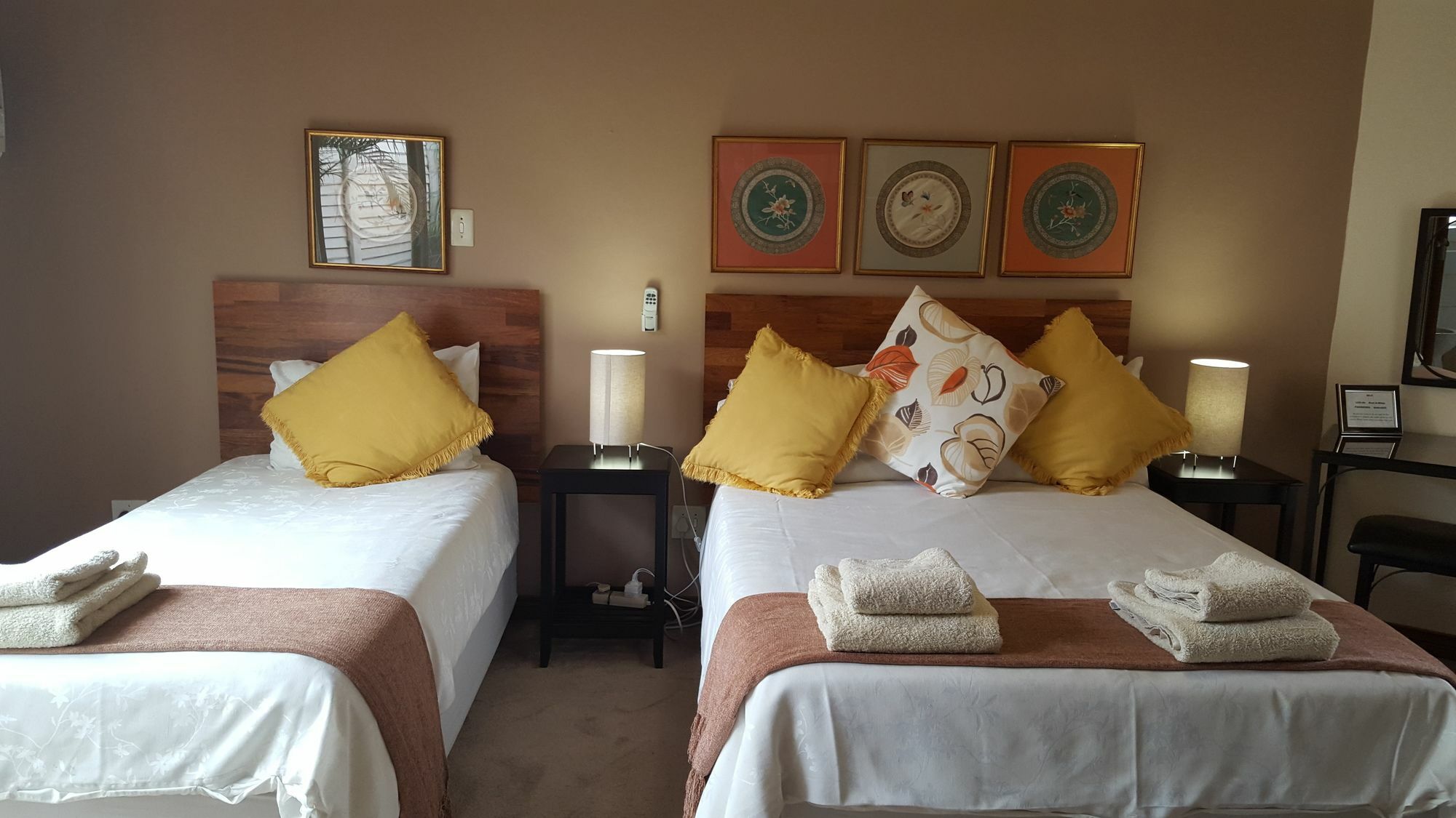 Rest-A-While Guest House - Pretoria Ngoại thất bức ảnh