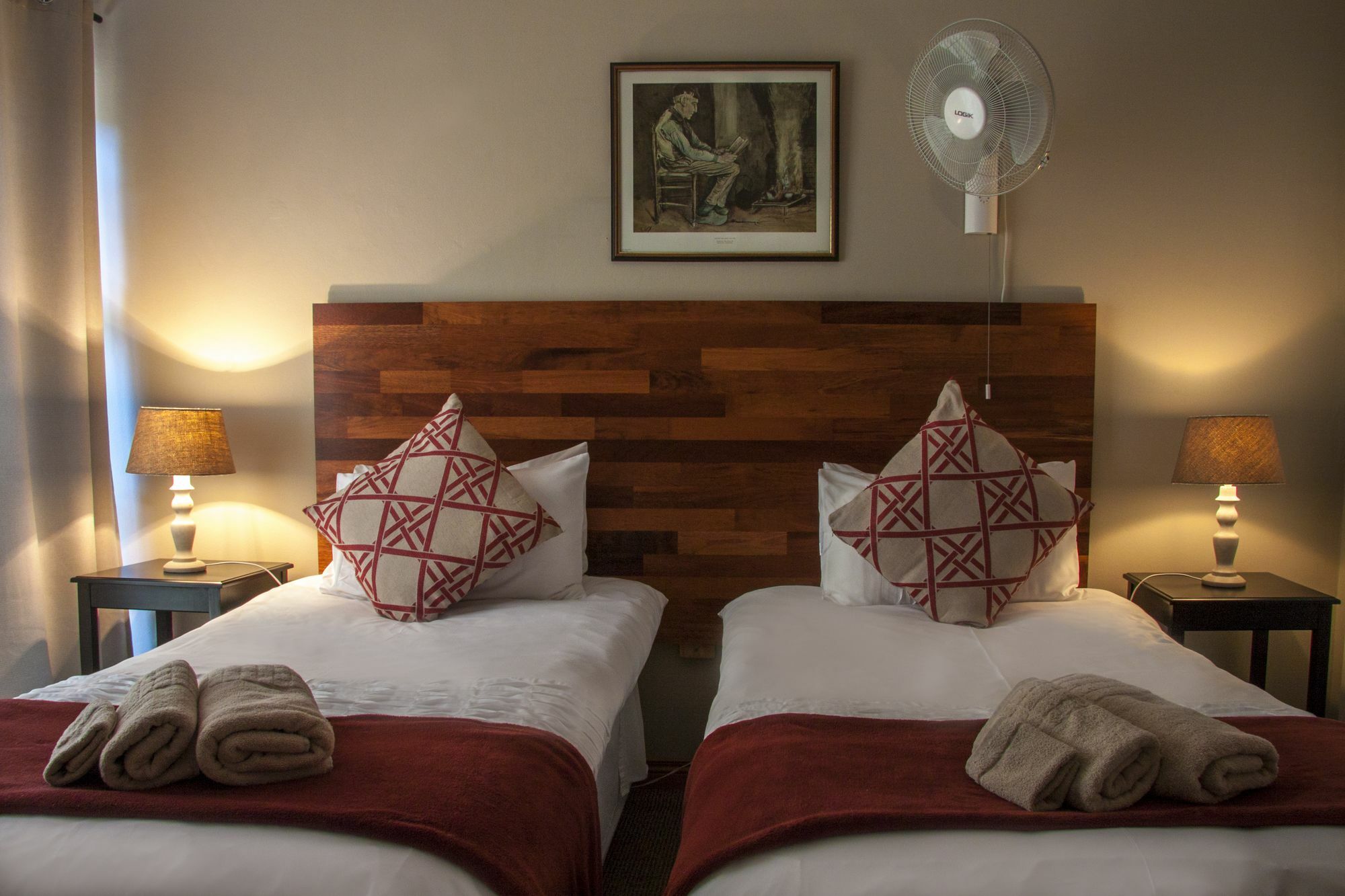 Rest-A-While Guest House - Pretoria Ngoại thất bức ảnh