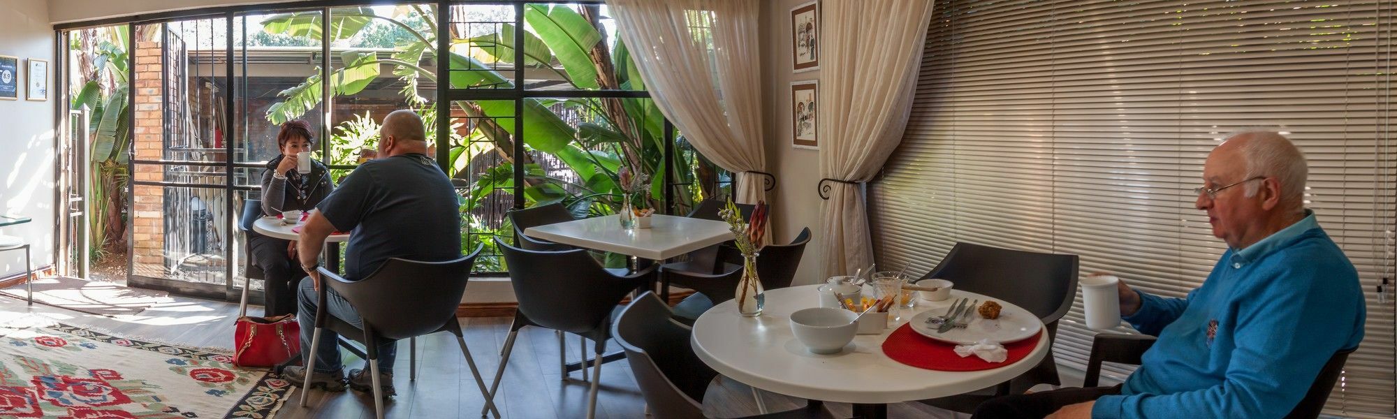 Rest-A-While Guest House - Pretoria Ngoại thất bức ảnh